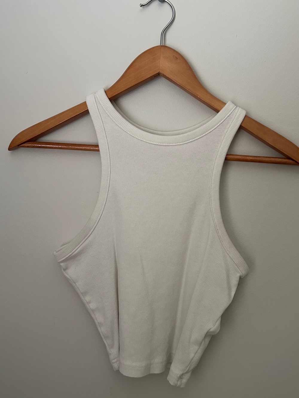 H&M White Ribbed Racerback Tank - Women's